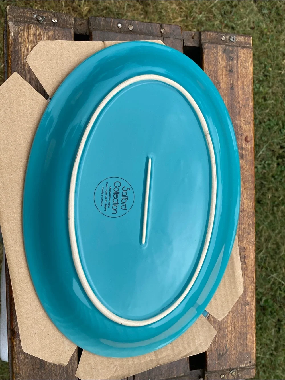 Lifestyle Safford Collection Set of 2 Vibrant Turquoise Oval Stoneware Platters